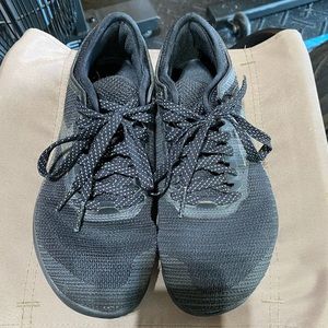 Rebook Nano 9, size 7, black